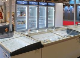 商品戦略／レイテック「LIEBHERR（リープヘル）」／島什器やプロモーションとして打ち出せる冷凍・冷蔵ショーケースの導入が拡大 - 激流