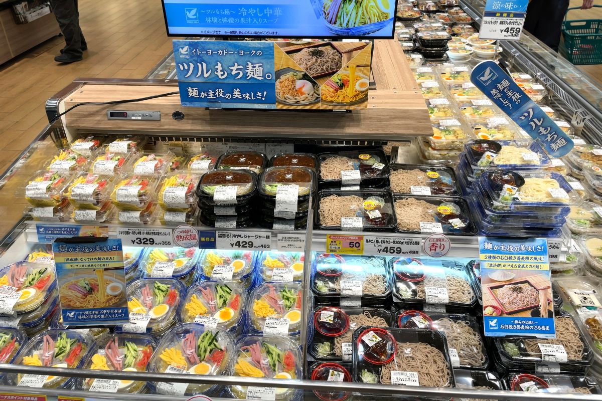 イトーヨーカ堂、定番主食の麺に基準を設けて全面刷新 - 激流